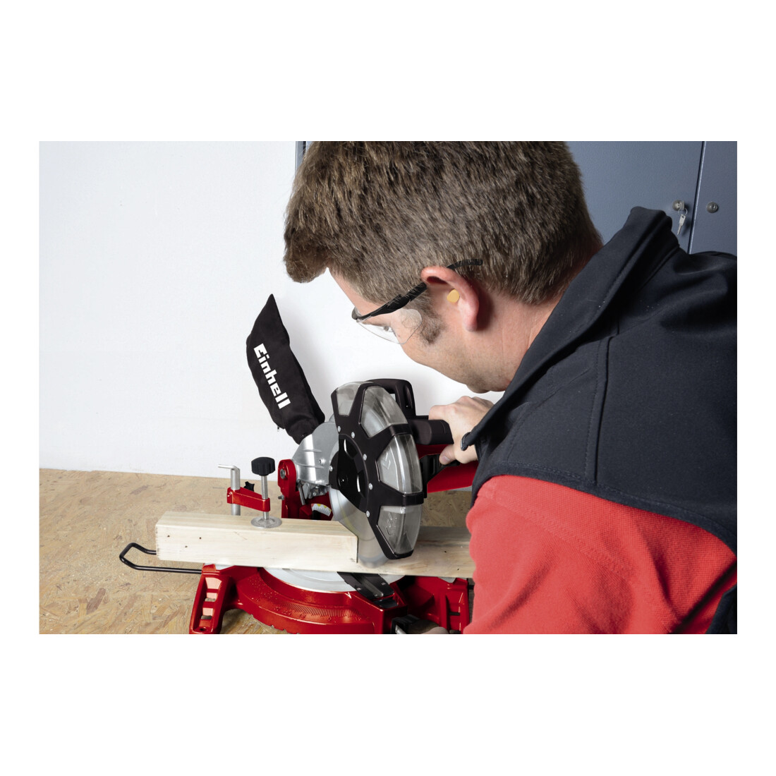 Einhell Kapp-Gehrungssäge TC-MS 2513 L