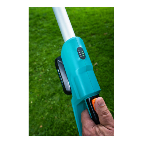 Elagueur télescopique sans fil TCS 20/18V P4A solo GARDENA