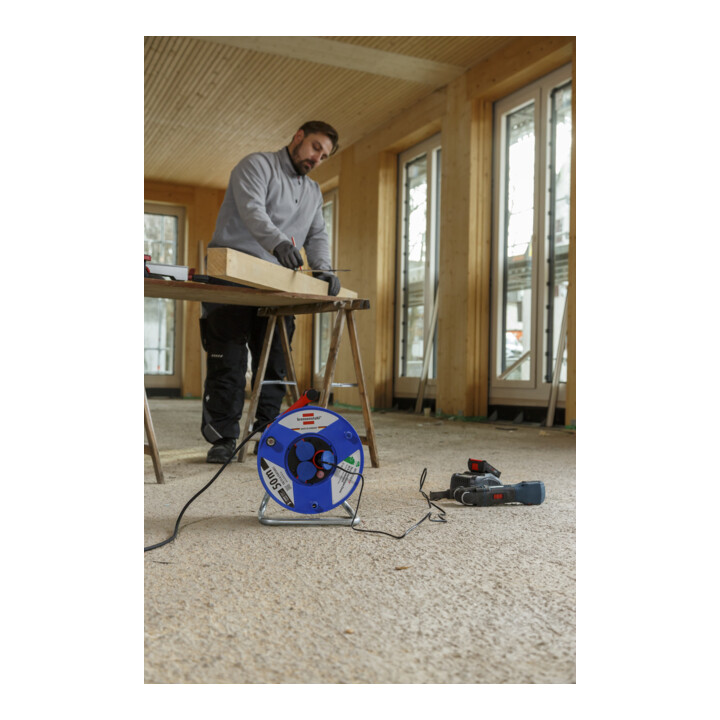 Enrouleur de câble Garant IP44 50m AT-N05V3V3-F 3G1,5