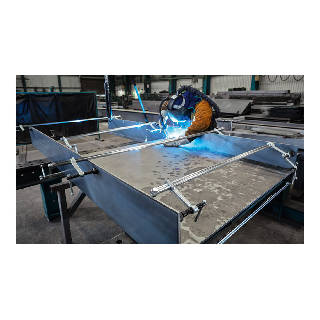 Serre-joints à pas variable Bessey avec rotule spéciale et 2 poignées