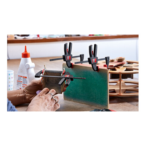 Jeu de pinces à une main de Bessey EZM-EZL