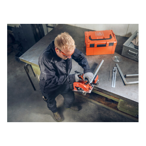 FEIN Compacte accu-handcirkelzaag voor metaal F-IRON Cut 57 AS Set 2 x 8 Ah