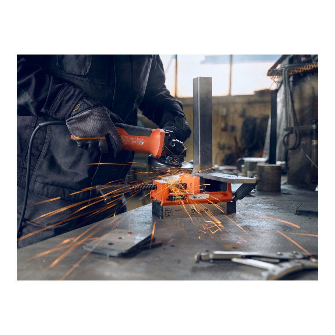 Fein Permanentmagnet mit einer maximalen Haltekraft von 7 800 N, FEIN VersaMAG