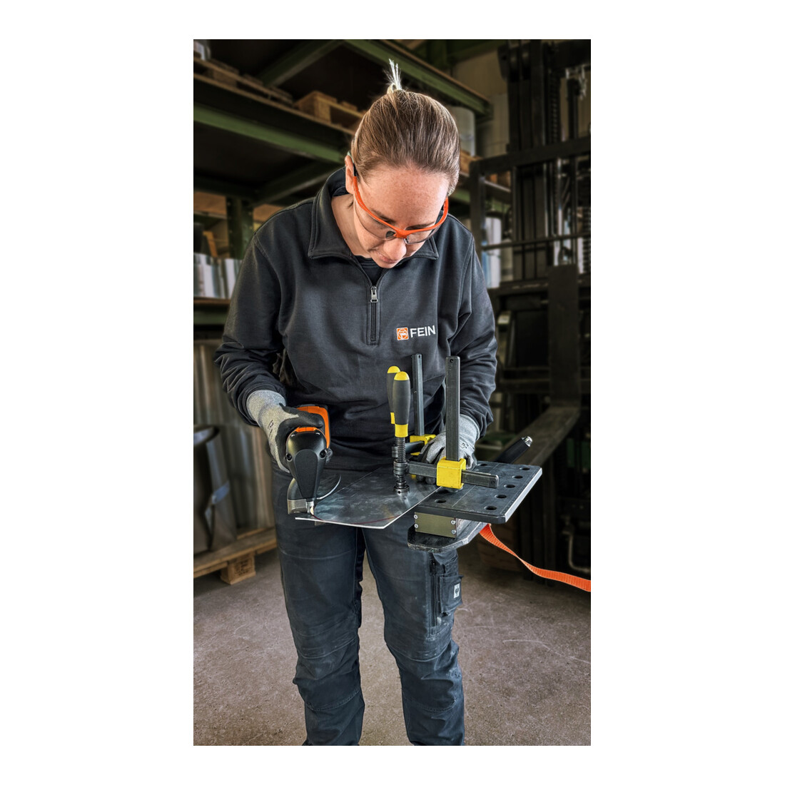 Fein Permanentmagnet mit einer maximalen Haltekraft von 7 800 N, FEIN VersaMAG