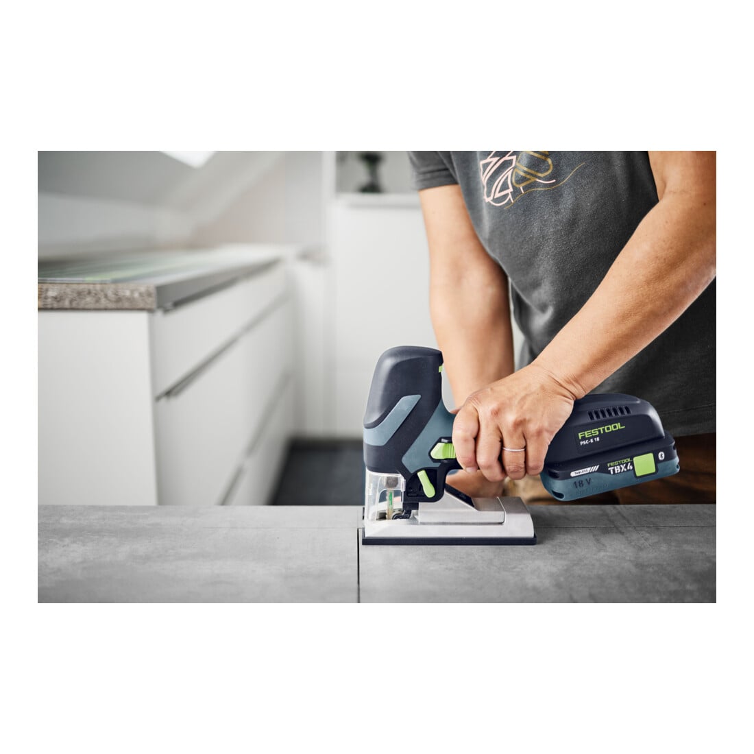 Festool Akku-Pendelstichsäge CARVEX PSC-E 18 EB-Basic