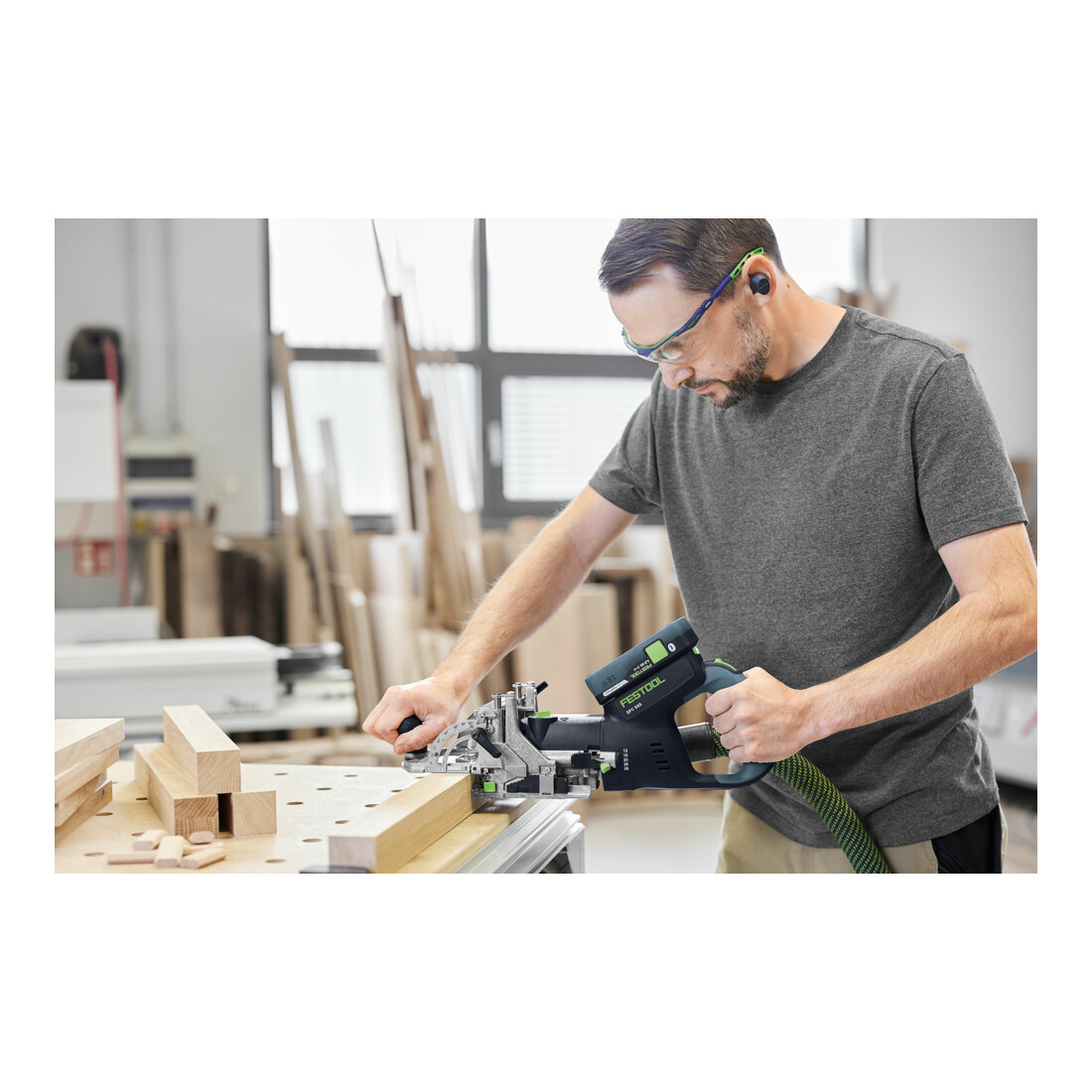 Festool Fraiseuse à tourillons sans fil DOMINO DFC 500 E-Basic