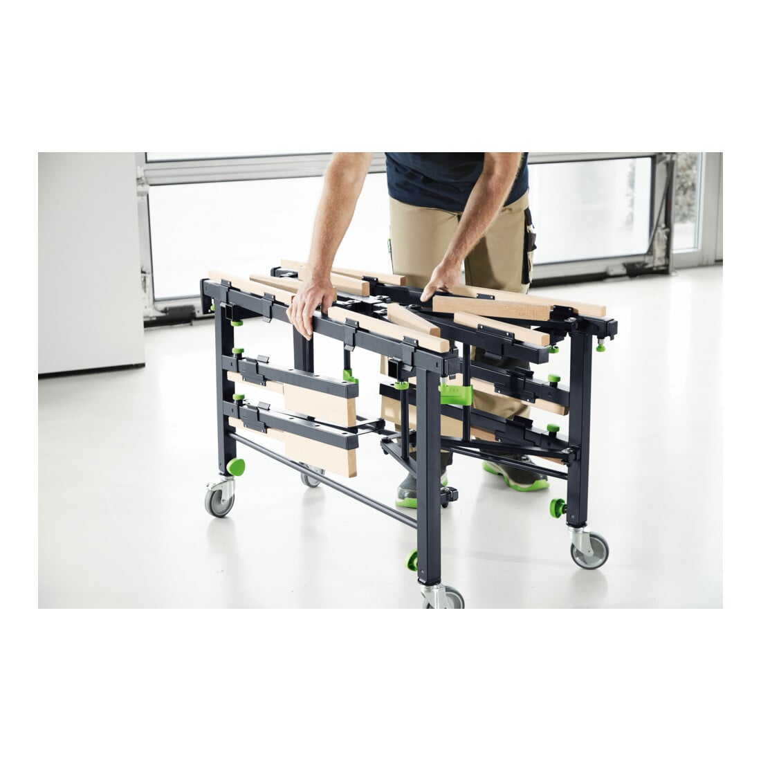 Festool Mobiler Säge- und Arbeitstisch STM 1800
