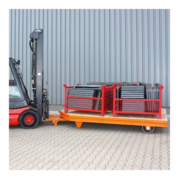 Florian Eichinger Kommissionierplattform 6110 x 2000 mm reinorange