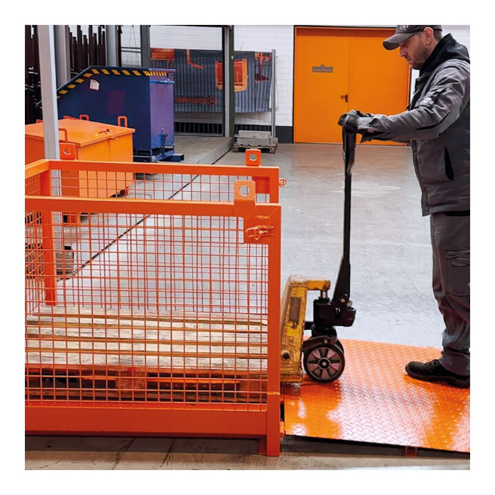 Florian Eichinger Material-Transportbehälter 1280 x 1260 x 1100 mm 1500 kg reinorange