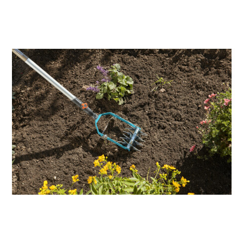 Fraise étoile combisystem GARDENA avec lame de désherbage, largeur 14 cm