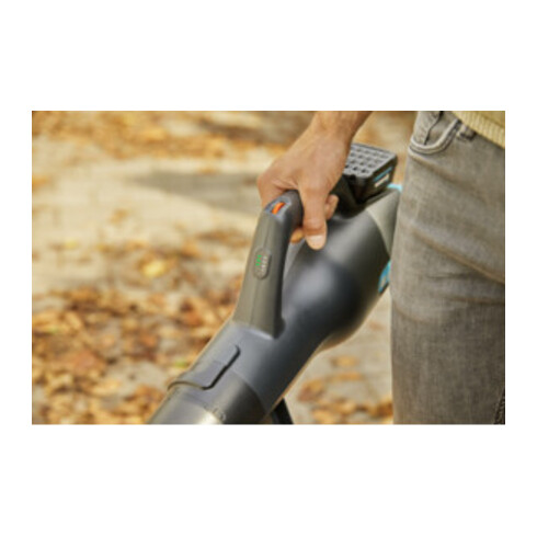 GARDENA Akku-Bläser PowerJet 18V P4A Ready-To-Use Set