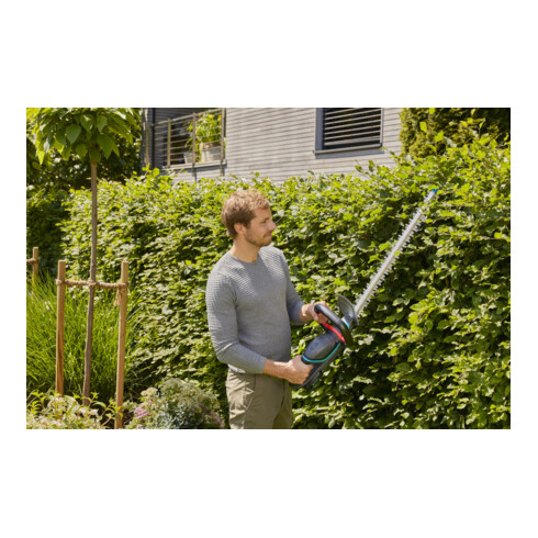 GARDENA Akku-Heckenschere ComfortCut 60/18V-P4A Ready-To-Use Set