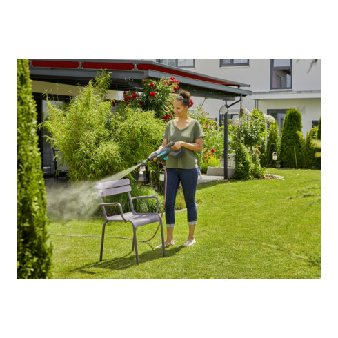 GARDENA Akku-Mitteldruckreiniger AquaClean 24/18V P4A solo