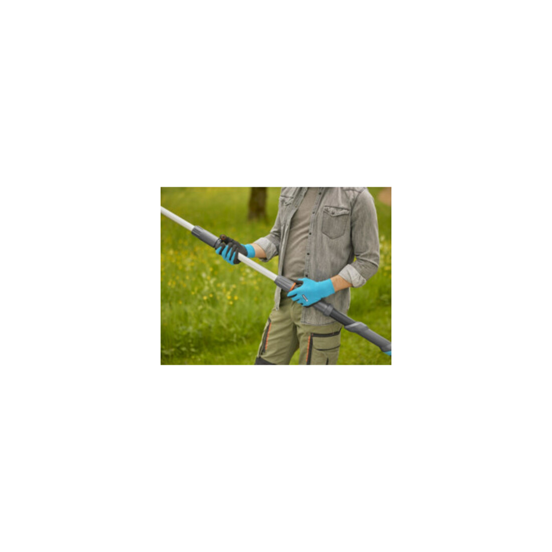 Gardena Akku-Teleskop-Baumschere HighCut 250/18V P4A Ready-To-Use Set