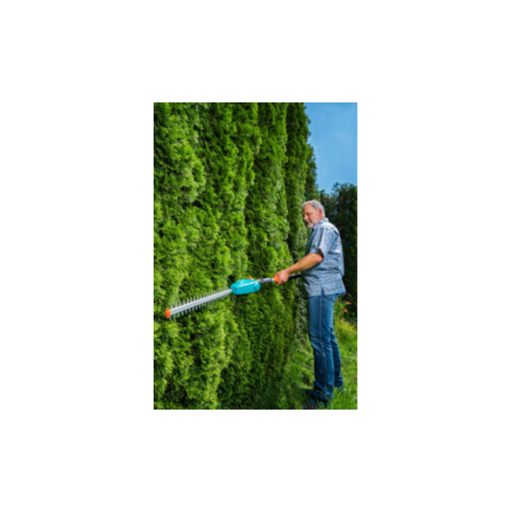 GARDENA Akku-Teleskop-Heckenschere THS 42/18V P4A solo