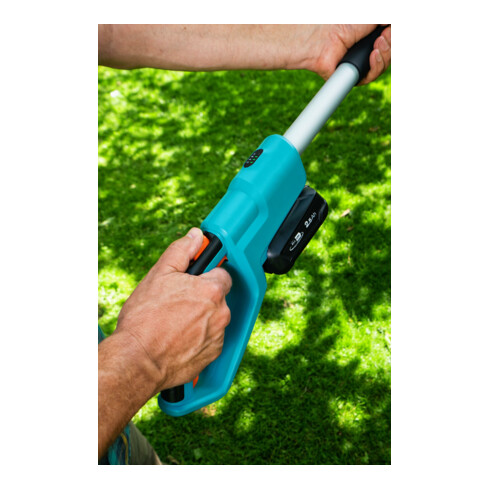 GARDENA Akku-Teleskop-Hochentaster TCS 20/18V P4A Ready-To-Use Set