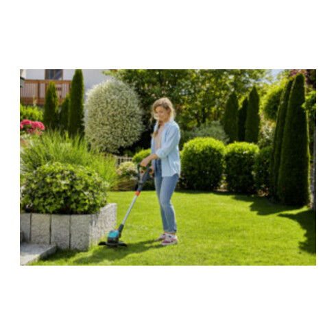 GARDENA Akku-Trimmer EasyCut 23/18V P4A Ready-To-Use Set
