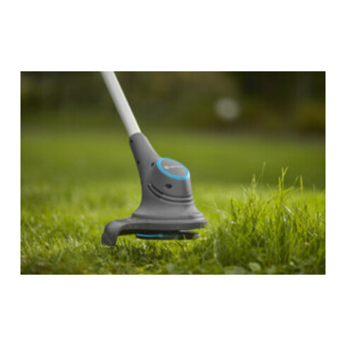 Gardena Akku-Trimmer SmallCut 23/18V P4A Ready-To-Use Set