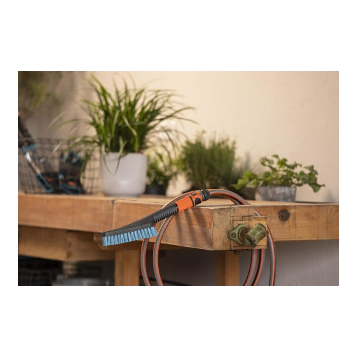 Gardena Brosse à main S hard Cleansystem 18844-20