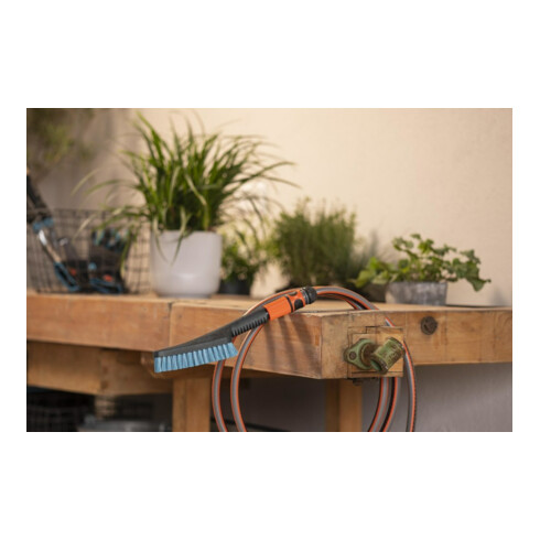Gardena Brosse à main S hard Cleansystem 18844-20
