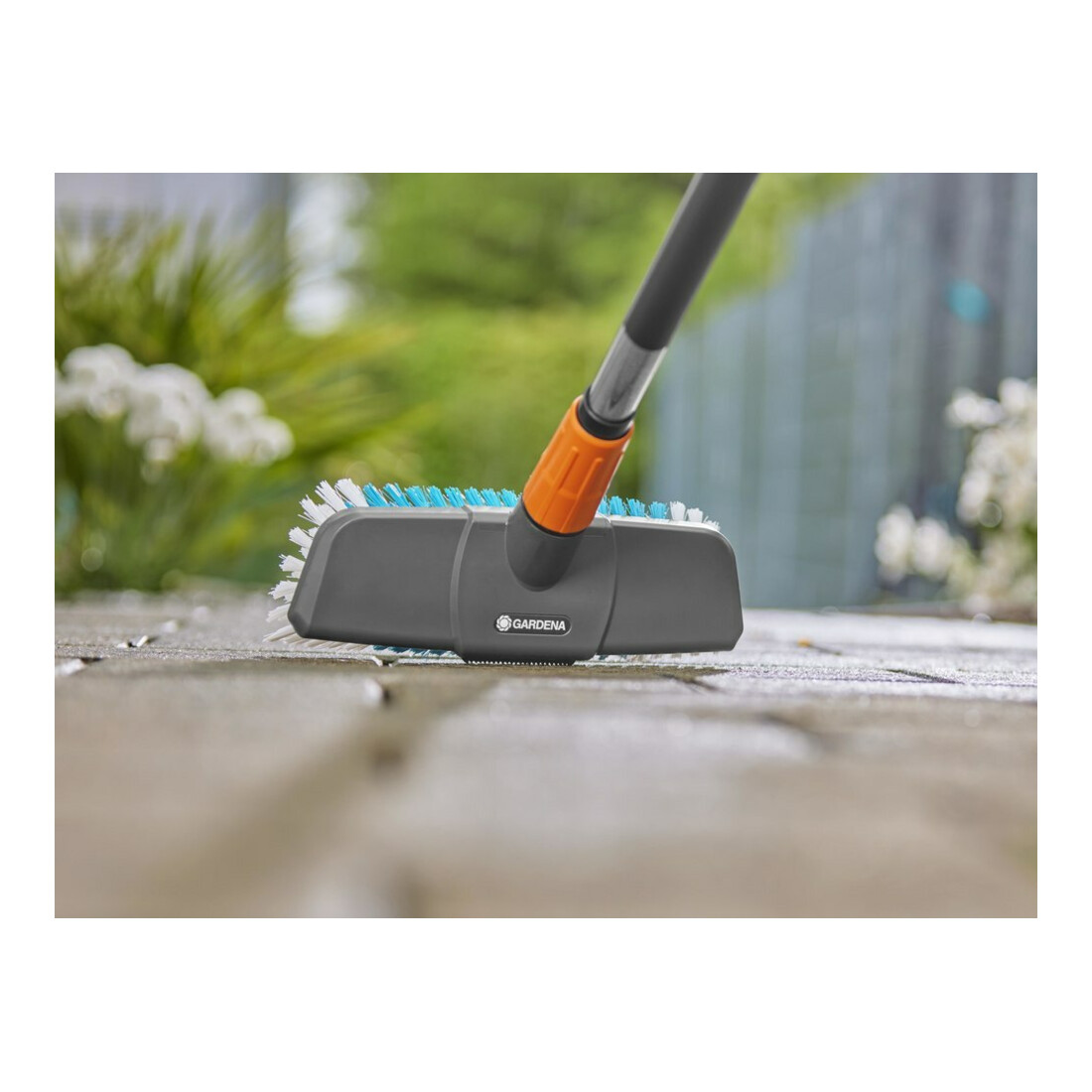 Gardena Brosse à manche dure Cleansystem 18816-20