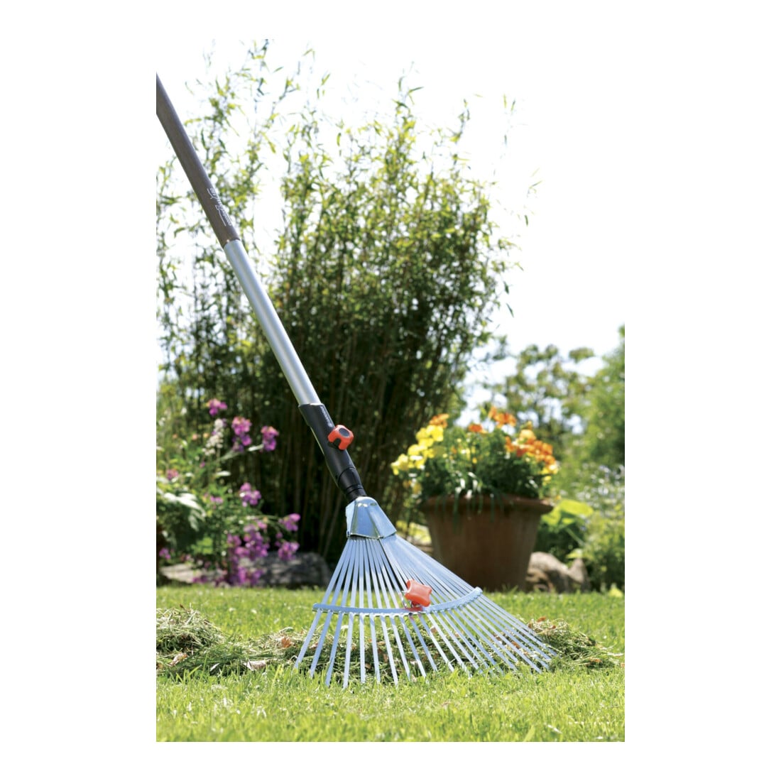 GARDENA combisystem-Verstellbesen, 30 - 50 cm breit