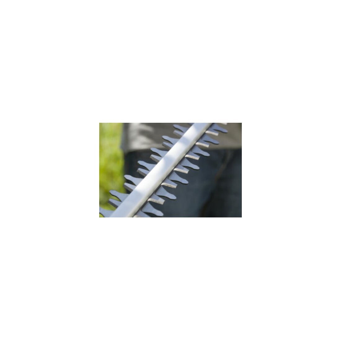 GARDENA Elektro-Teleskop-Heckenschere THS 500/48