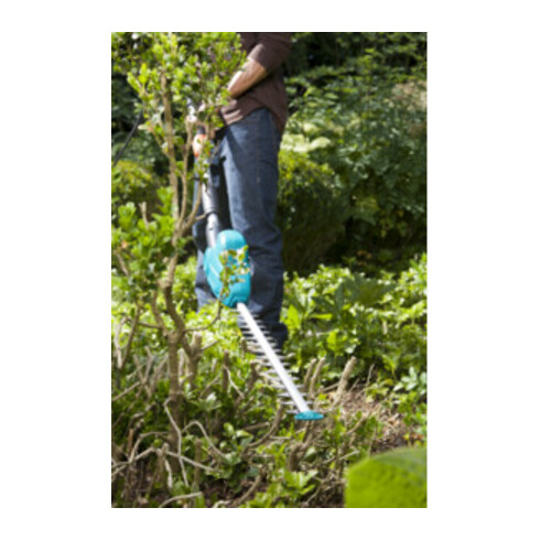 GARDENA Elektro-Teleskop-Heckenschere THS 500/48