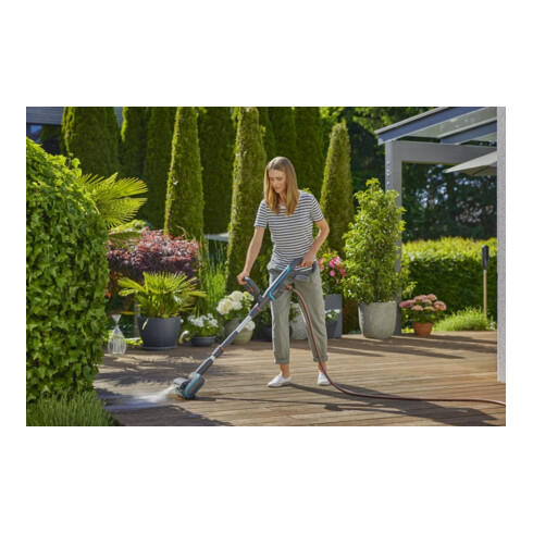 Gardena Nettoyeur multi-usage sans fil AquaBrush Patio 03/18V solo 14841-55