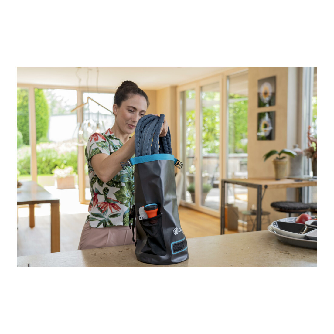 Gardena Textilschlauch Liano™ Xtreme 1/2", 10 m Set + Indoor-Adapter + Tasche - Aktion