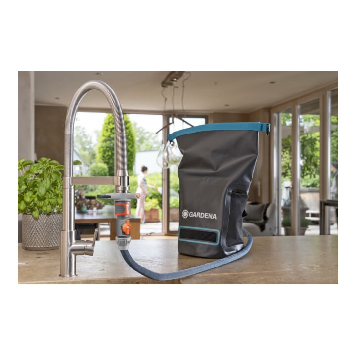 Gardena Textilschlauch Liano™ Xtreme 1/2", 10 m Set + Indoor-Adapter + Tasche - Aktion