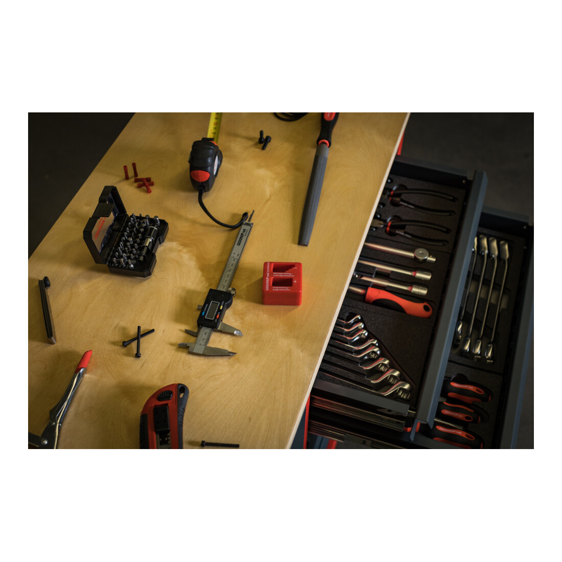Gedore red Carrello per officina MECHANIC+ 6 cass. 988x431x935