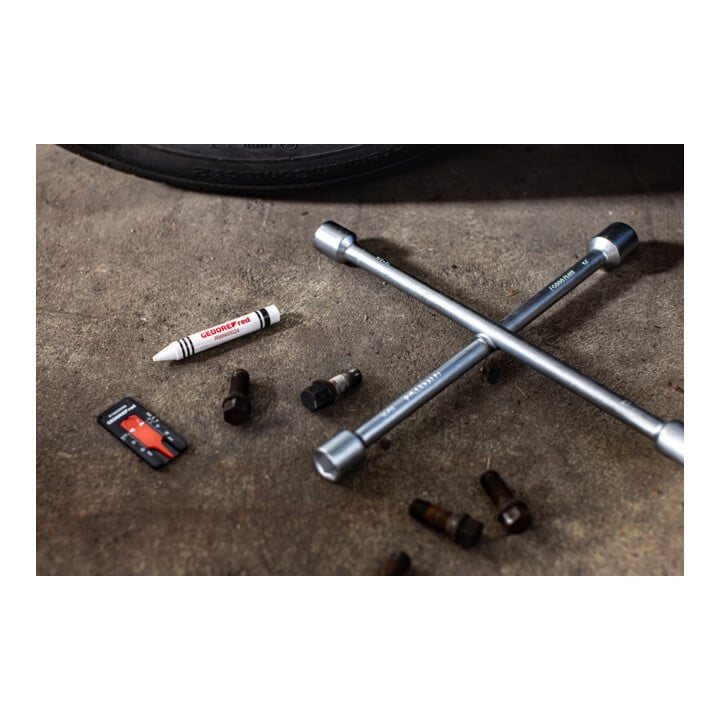 Gedore red Clé en croix, for car, 17 x 19 x 21 mm x 11/16", clé de roue, changement de pneus, outil, R01700057