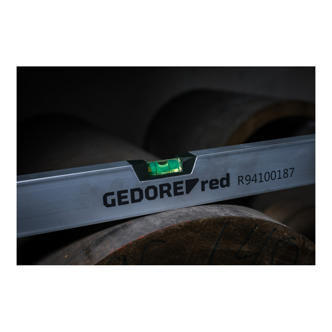 Gedore red Niveau à bulle magnétique, 1000 mm de long, avec niveau vertical et horizontal, précision de mesure +/- 0,5 mm/m, R94100187