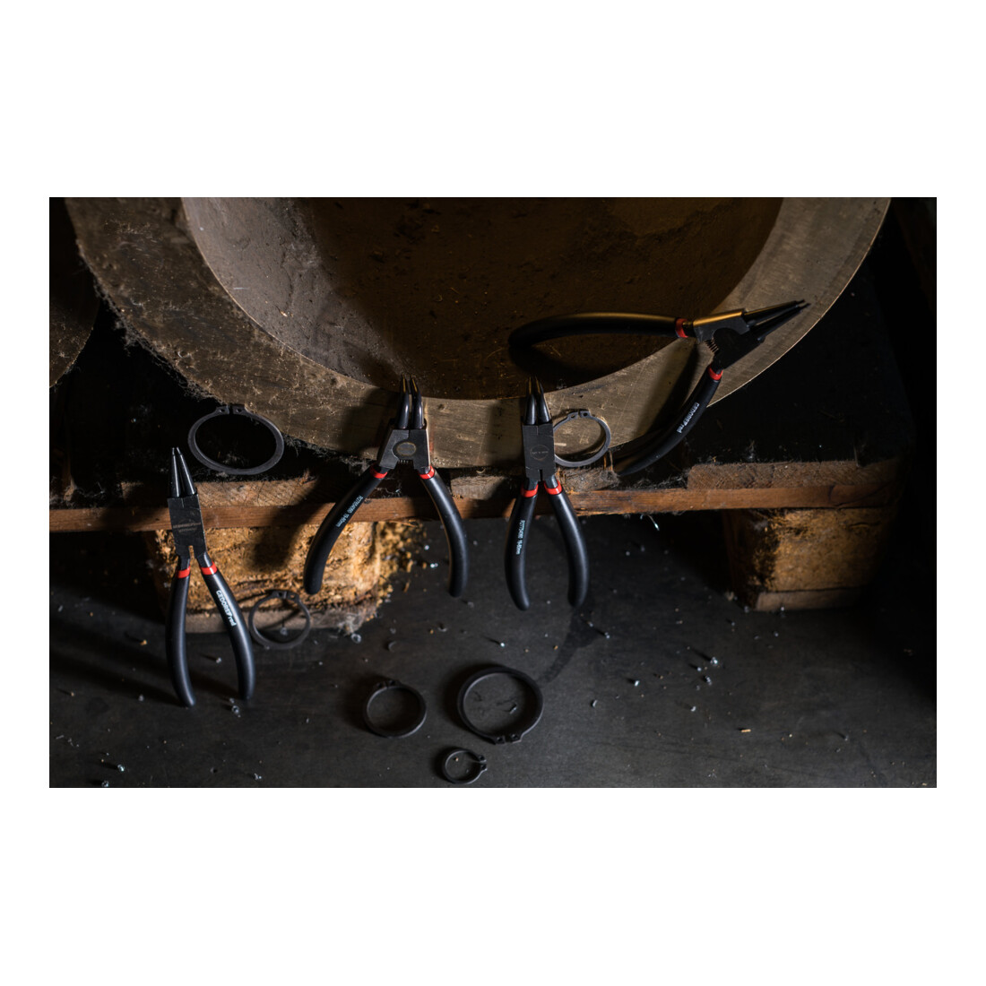 Gedore red Set di pinze per anelli di sicurezza diritte+ang. 90° 4 pz.