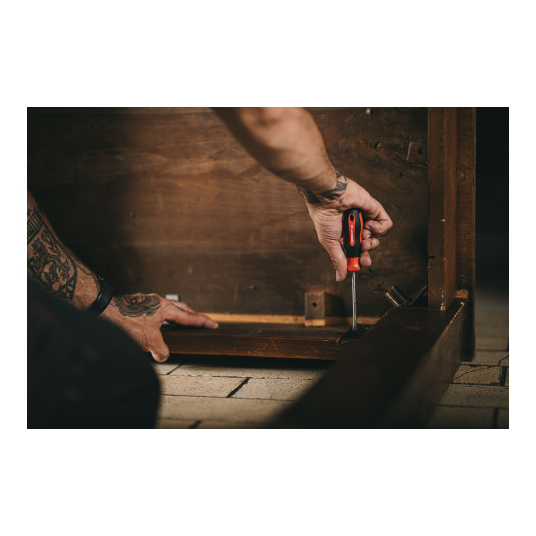 Tournevis VDE rouge Gedore à fente Fente
