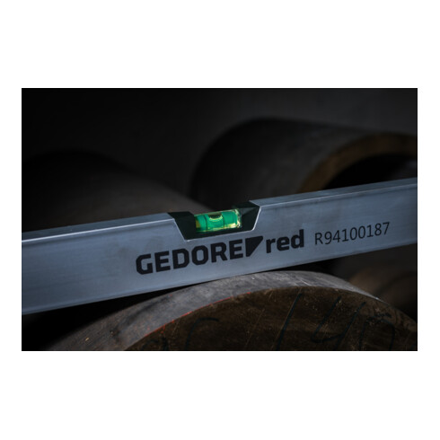 Gedore red Wasserwaage, magnetisch, 1000 mm lang, mit Vertikal- und Horizontal-Libelle, Messgenauigkeit +/- 0,5 mm/m, R94100187