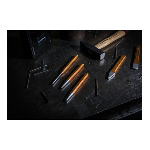 Gedore red Werkzeugsatz, Schlagwerkzeug-Set, 6-teilig, gefüllt, in Metallkassette, Meißel, Körner, Treiber, R90000006