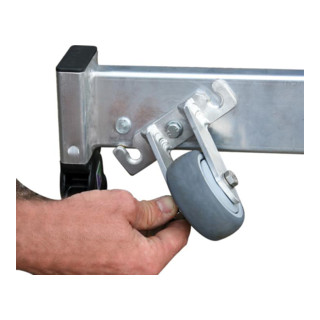 Aluminium-Seilzugleiter 3-teilig mit /´roll-bar/´-Traverse 3 x 16 Sprossen 22516
