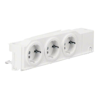 Hager Prise 3 pôles, pivotante à 90° VZ00AS