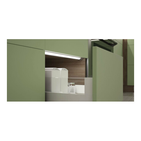 halemeier Innoline Plus nw 12V 4.2W L801-900mm mit IR Sensor