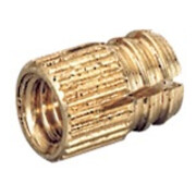 Hettich Spreizmuffe Messing D.5mm L.7,8mm IG M4