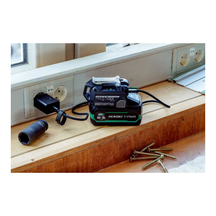 HiKOKI Oplader Power-Charger UC18DAW4Z voor 18 V en MULTI VOLT-accupacks