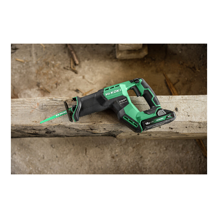 HiKOKI Scie sabre sans fil CR18DMA (4,0 Ah) (valise de transport)
