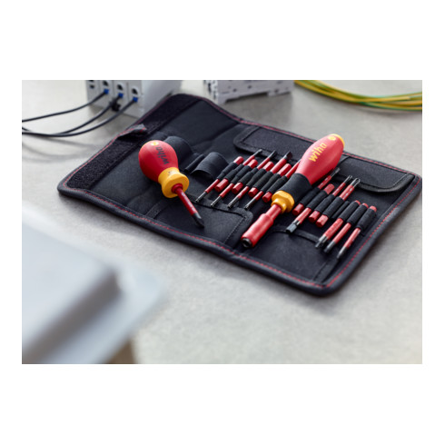 Jeu de tournevis Wiha SlimVario® 18 pièces avec lames interchangeables VDE