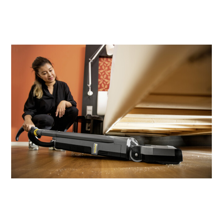 Kärcher Akku-Bürstsauger CV 30/2 Bp