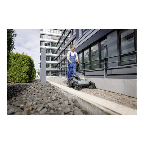 Kärcher Kehrmaschine KM 70/30 C Bp 2SB