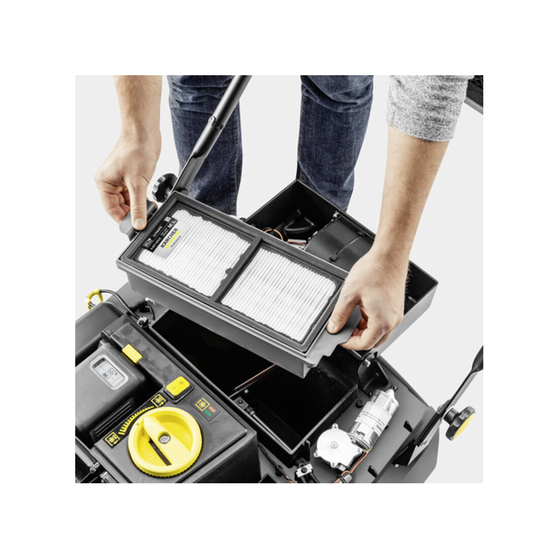 Kärcher Teppichkehrsaugmaschine CVS 65/1 Bp