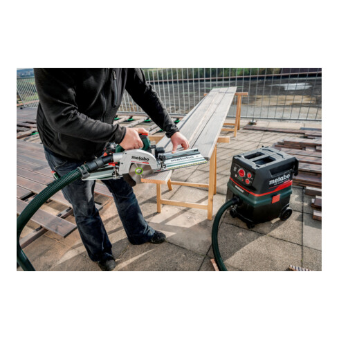 Kit Metabo scie circulaire portative sans fil KS 18 LTX 66 BL avec rail de coupe transversale KFS 44 ; metaBOX 340