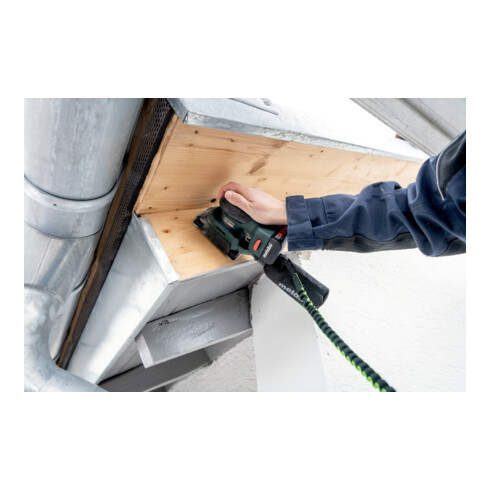 Kit ponceuse vibrante sans fil Metabo PowerMaxx SRA 12 BL avec plateau de ponçage 80 x 133mm et 100 x 150mm ; metaBOX 215